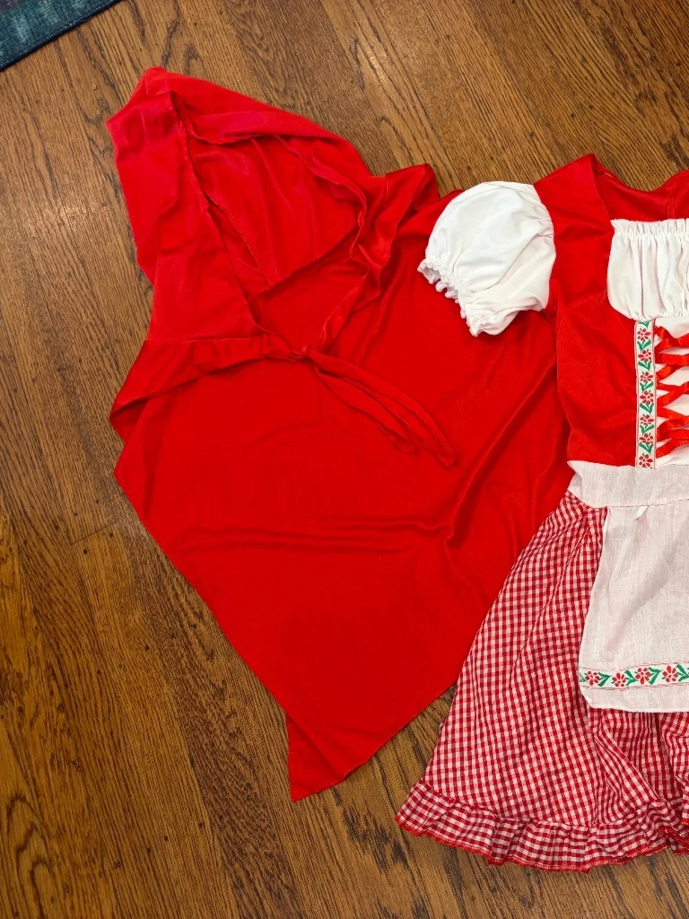 Lil’ Miss Red‎ Riding Hood Costume Set | Girls 10–12